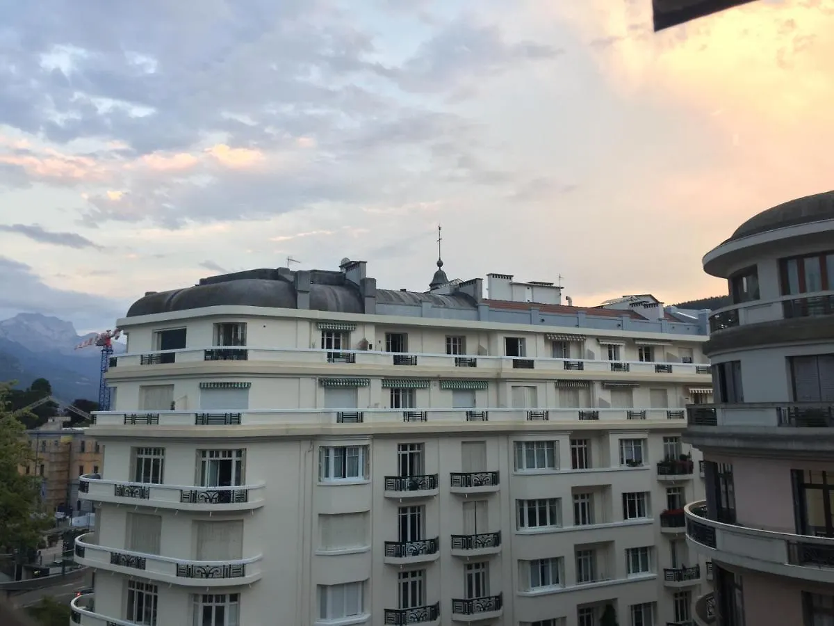 Appartement Refait A Neuf A Annecy Apartment