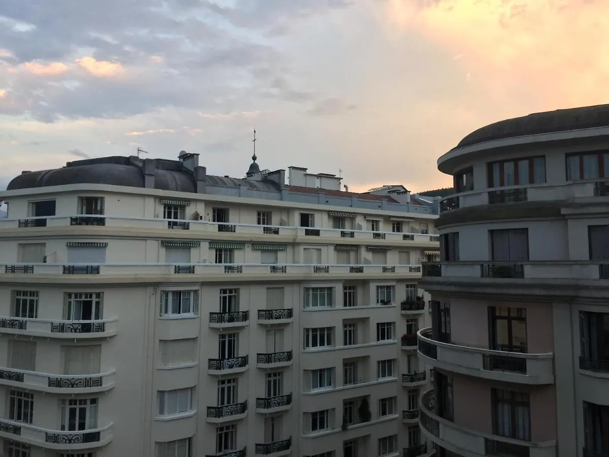 Appartement Refait A Neuf A Annecy Apartment